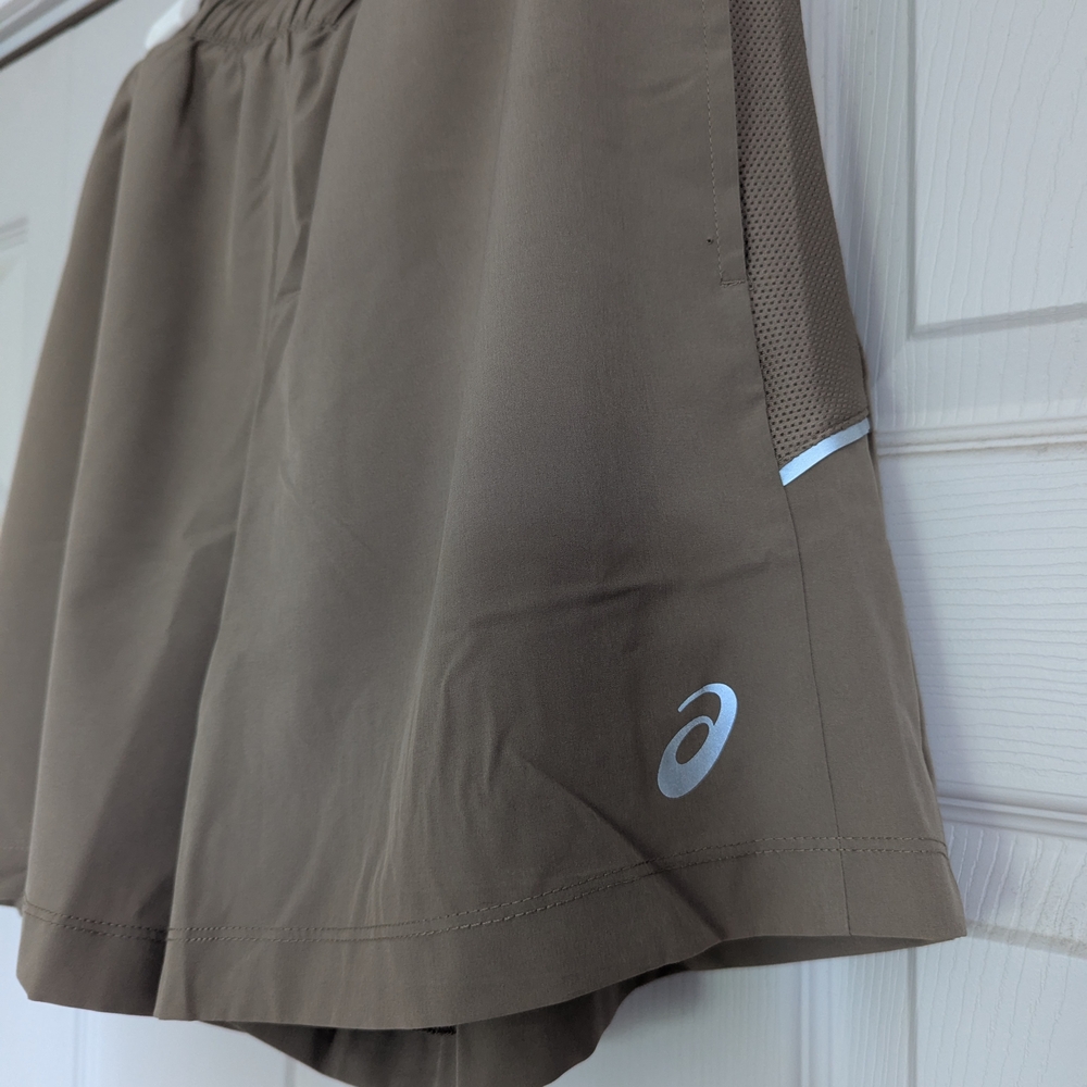 ASICS Men's Tan Performance Shorts